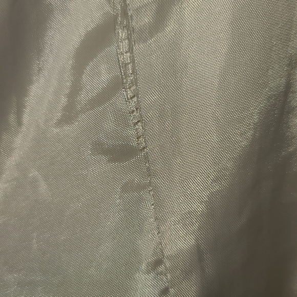 KOR@KOR Ecru satin cropped fitted blazer - Picture 10 of 13